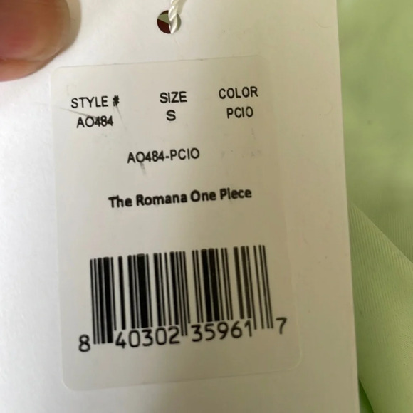 Andie The Romana One Piece swimsuit pistachio Green size small NWT - Picture 6 of 8